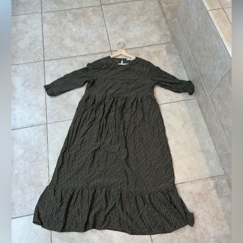 Loft dress: washed but not worn